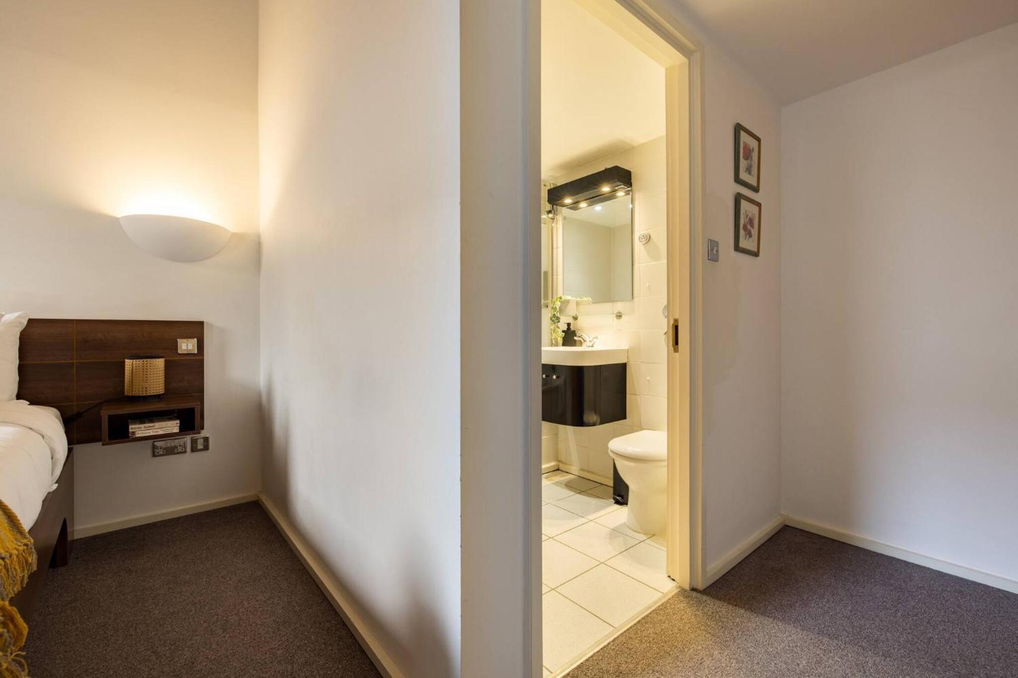 Wild Roses Serviced Apartments - Excel Warehouse 2 Londres Exterior foto